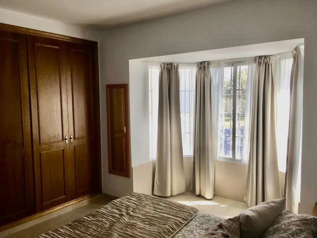Villa Torrealta, 4000 M2 Cadiz